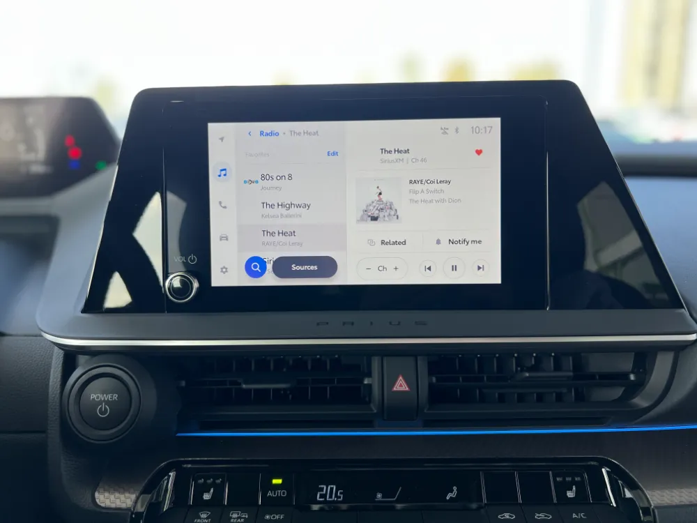 2023 toyota prius hybrid xle black 25